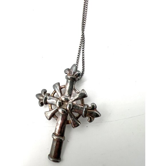 Unisex Silver Fleur-De-Lis Cross 1.75" Pendant Necklace 18" 925 Box Chain Vtg - Picture 8 of 8